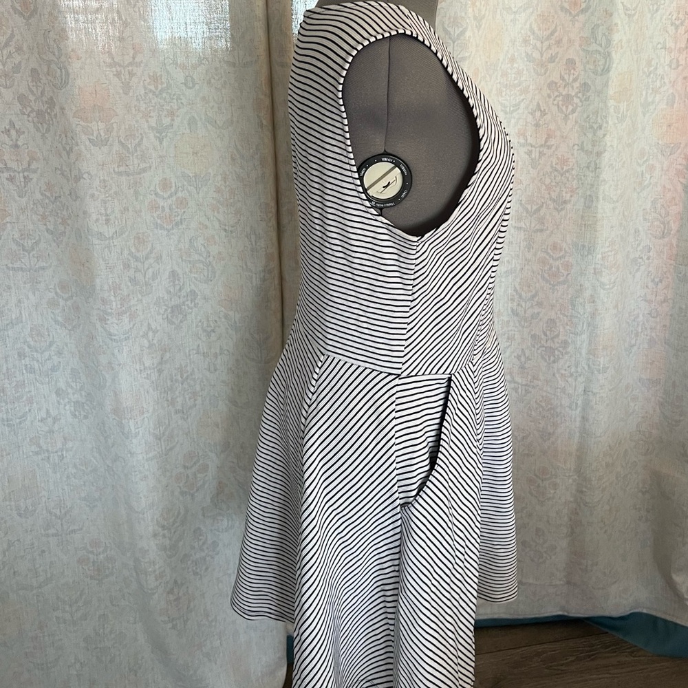 Maison Jules Black and White Striped Midi Dress - Picture 3 of 8